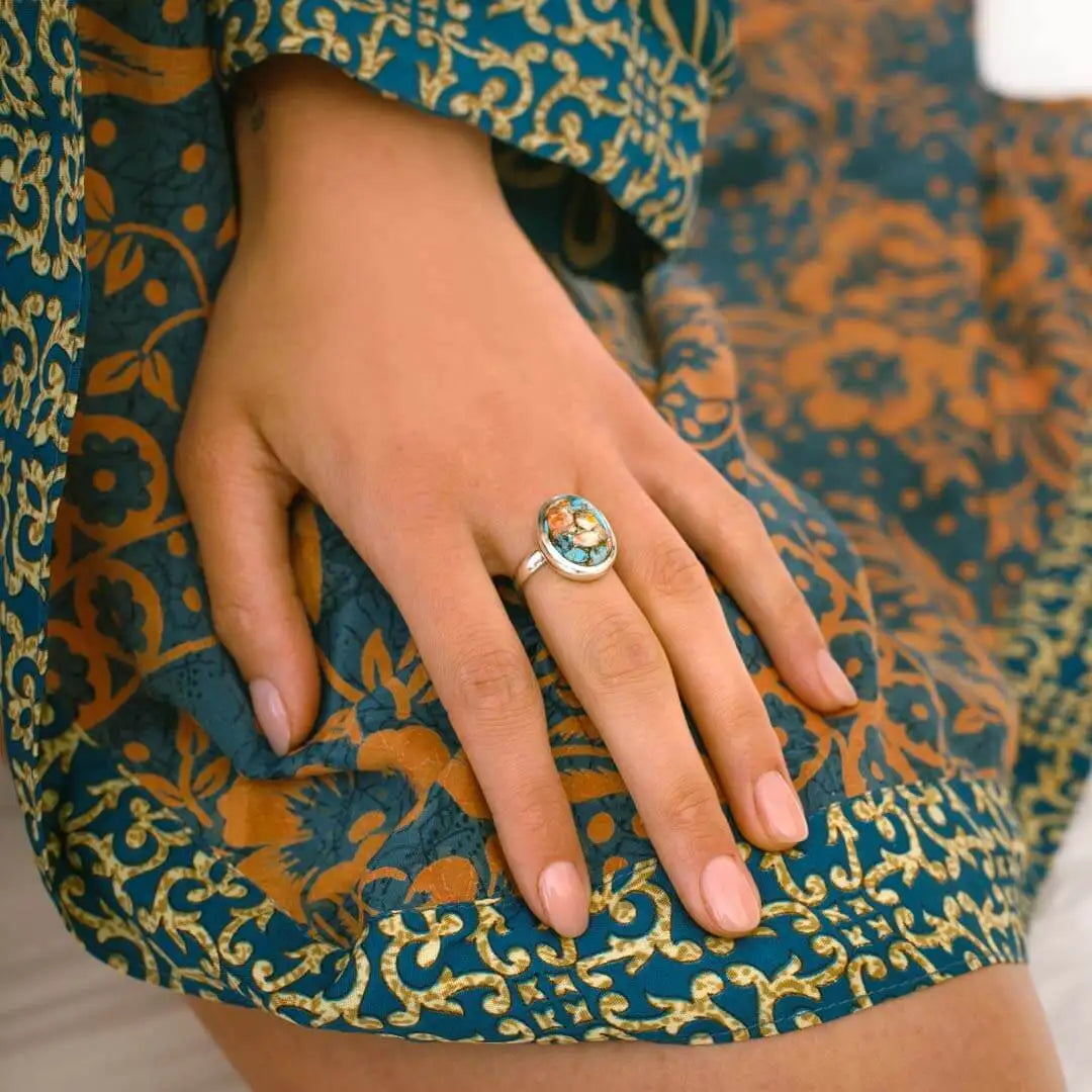 Oval Color Turquoise Ring Copper Niche