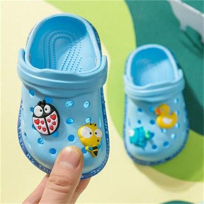 Baby Hole Shoes Summer New Children Nice Non-Slip Soft Floor Boys Girls Beach Sandals Clogs for Boys and Girls Non-Slip Breathable Kids Clogs Garden High Elasticity Kids Sandals Indoor Outdoor Waterproof Beach Sandals Stevvex
