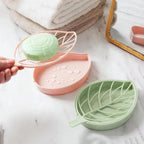 Bathroom Accessories Dish Plate Case Home Shower Leaf Shape Holder Container Soap Box Plastic Soap Box Dispenser Soap Rack Soap Dishes Leaf-Shaped Shower Soap Bar Holder With Draining Tray Fashionable Soap Dishes For Shower Kitchen Stevvex