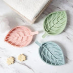 Bathroom Accessories Dish Plate Case Home Shower Leaf Shape Holder Container Soap Box Plastic Soap Box Dispenser Soap Rack Soap Dishes Leaf-Shaped Shower Soap Bar Holder With Draining Tray Fashionable Soap Dishes For Shower Kitchen Stevvex