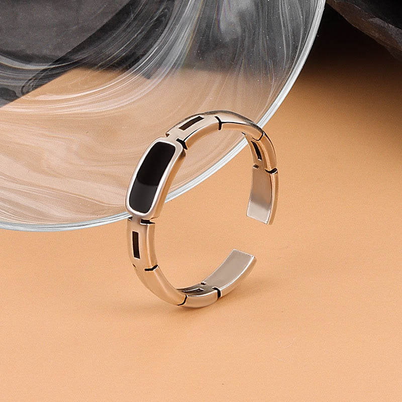 Silver Color Black Stone Ring Pi-Mart