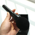Single Wooden Handle Loose Powder Brush Pi-Mart