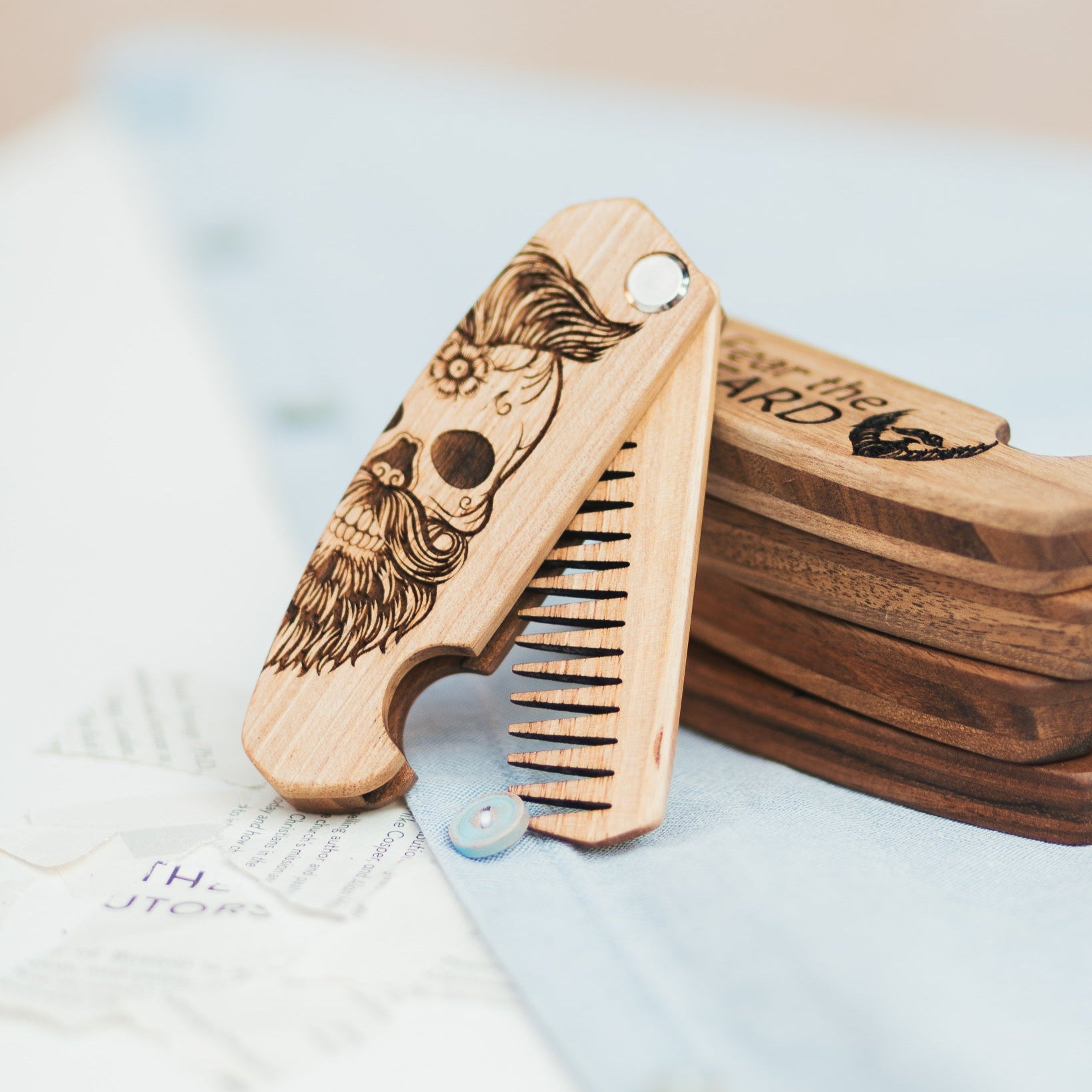 Wooden Beard Comb – Sugar Skull - SJB-DIAMOND ELITES