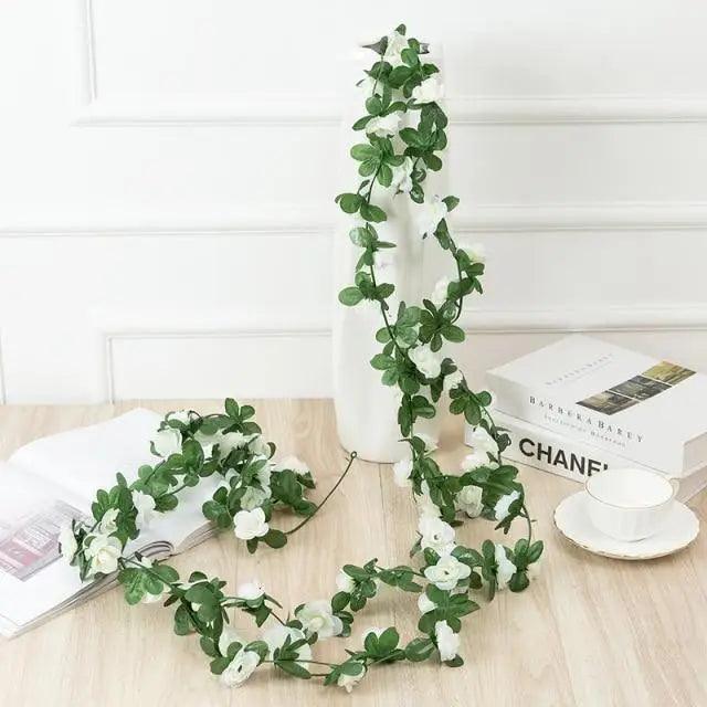 Beautifully Designed 250CM Rose Artificial Flowers Christmas Garland for Wedding Home Room Decoration Spring Autumn Garden Arch Fake Plant Vine Stevvex