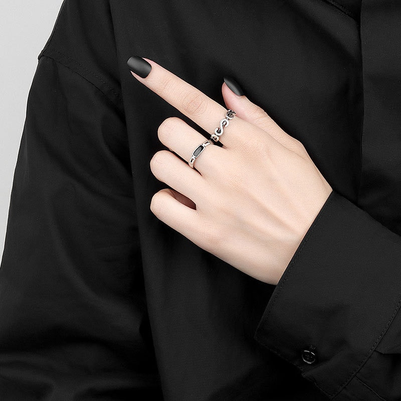 Silver Color Black Stone Ring Pi-Mart