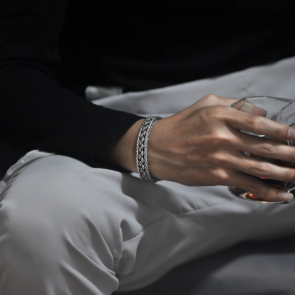 S925 Silver Wide Version Braided Bracelet Men's Thick Generous Ring Buckle Interlock Bracelet Pi-Mart