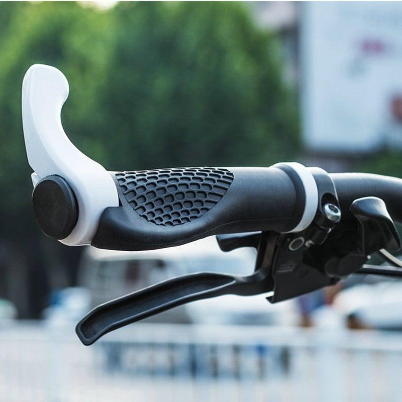 Bicycle Handlebar Rubber Grip End Cap Aluminium Alloy Lock Mountain Bike Handle Bar Grip Anti-Slip Bicycle Skid-Proof Grips Handlebar Cover Widen Holding Surface Unti-Skid Bike Grips Shockproof Handlebar Cover Ergonomic Design Stevvex