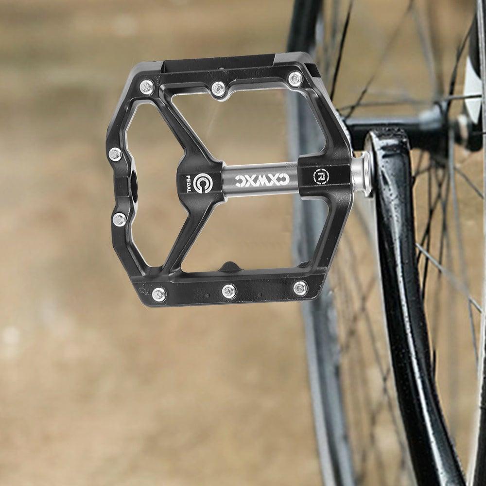 Bicycle Pedal Wear Resistance Anti Slip Aluminum Alloy Frame Safe High Lubrication Bike Accessories For Mountain Aluminum Alloy Bicycle Pedals Mountain Bike Pedal With Removable Anti-Skid Nails Stevvex