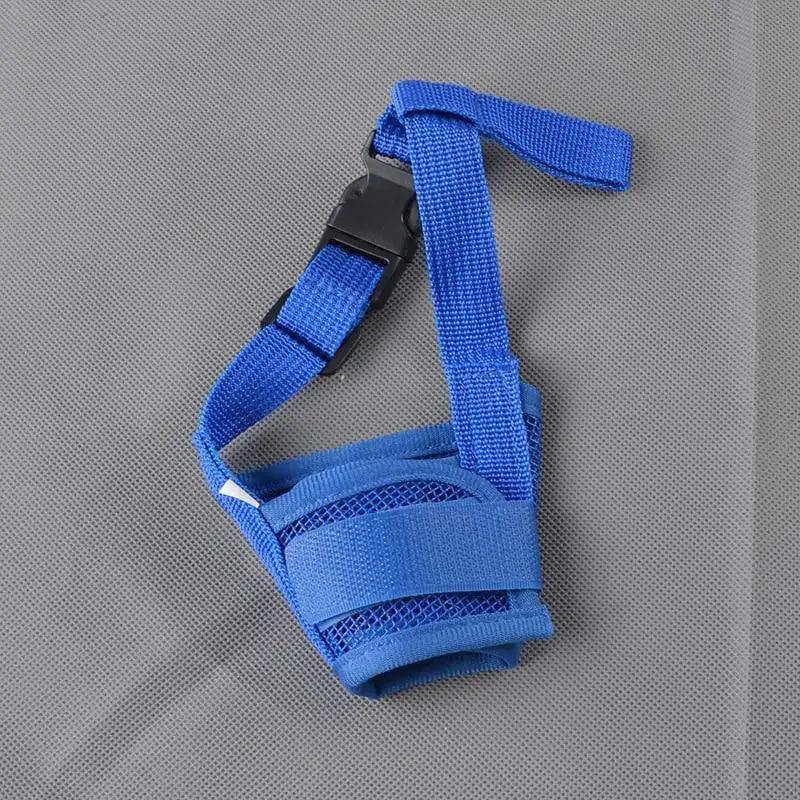 Black Breathable Anti Barking Adjustable Dog Muzzle Nylon Straps Anti Biting Dog Muzzles Cool Pets Accessories Stevvex