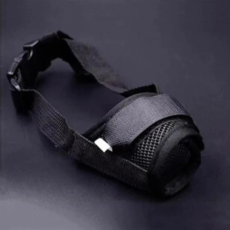 Black Breathable Anti Barking Adjustable Dog Muzzle Nylon Straps Anti Biting Dog Muzzles Cool Pets Accessories Stevvex