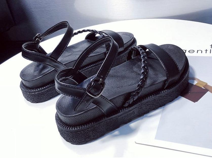 Black Summer Woman Flat Platform Sandals Women Soft Leather Casual Open Toe Women Shoes Slides Sandals Comfort Footbed Double Buckle Adjustable Slippers Summer Non Slip Flat Elegant Sandals Stevvex
