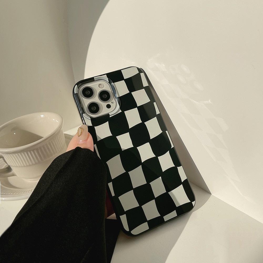 Black White Luxury Checkerboard Soft Phone Case For iPhone 14 13 12 11 Pro Max Mini X XR 7 8 Plus XS Shockproof Protective Cover Unisex Modern Phone Case Elegant Design Stevvex