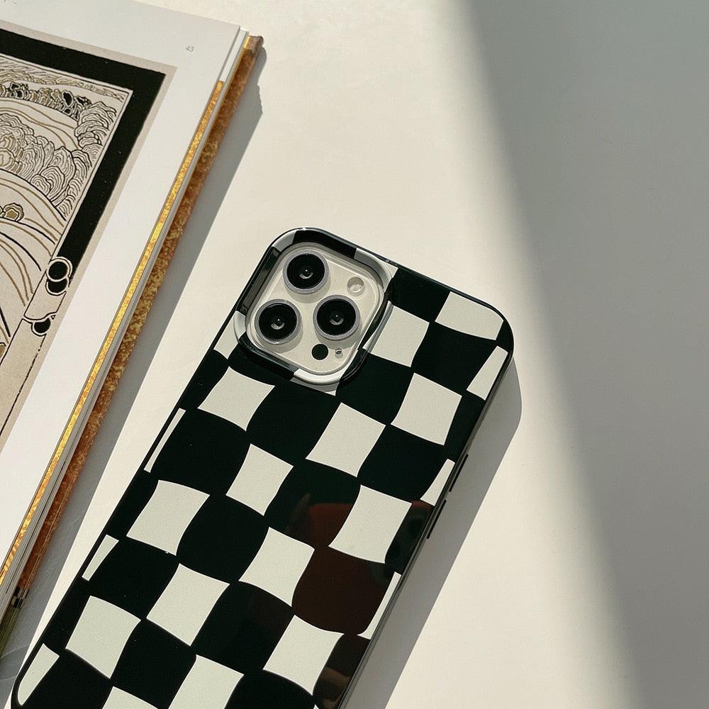 Black White Luxury Checkerboard Soft Phone Case For iPhone 14 13 12 11 Pro Max Mini X XR 7 8 Plus XS Shockproof Protective Cover Unisex Modern Phone Case Elegant Design Stevvex