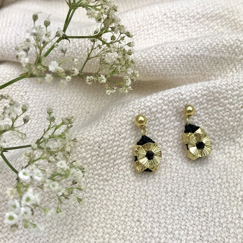 Boho Cotton Thread Flower Earrings Zinc Alloy Dainty 2.5cm Handmade BandsCo Straps