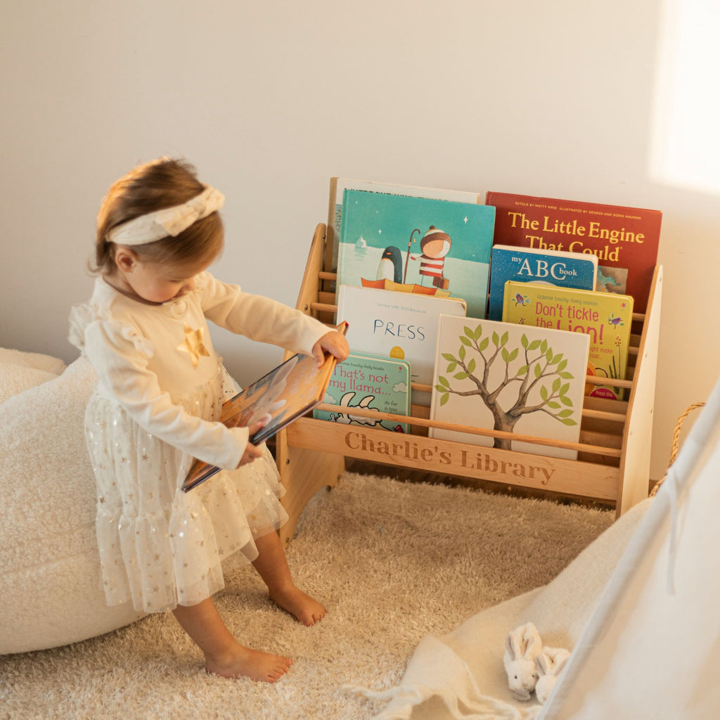 Front facing bookshelf - SJB-DIAMOND ELITES
