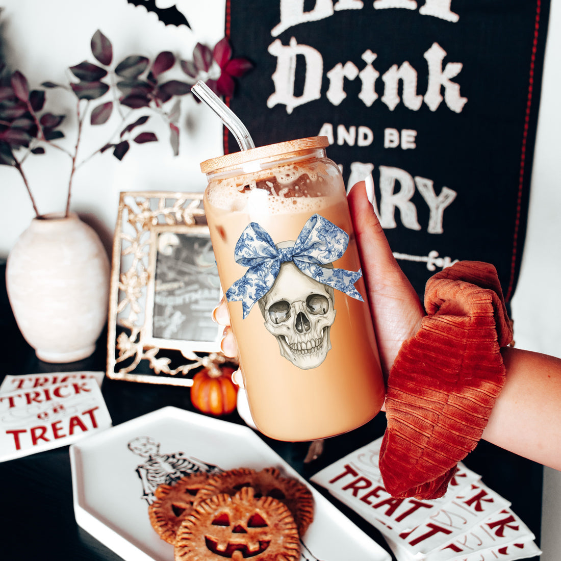 Bow Skull 20oz Insulated Glass Tumbler With Bamboo Lid And Stainless Straws BandsCo Straps