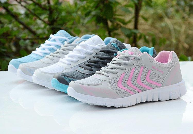 Breathable Fashion Women Sneakers White Women Casual Shoes Athletic Road Running Mesh Breathable Casual Sneakers Lace Up Comfort Sports Student Fashion Tennis Sneakers Stevvex