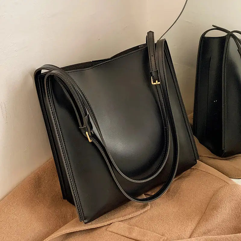 Olives Vegan Leather Tote Pi-Mart