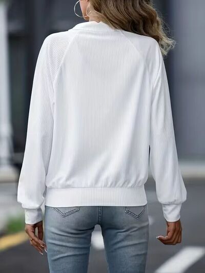 Simple White Zip Up Collared Neck Raglan Sleeve Jacket Comfortable Versatile Casual Women Wear Stevvex
