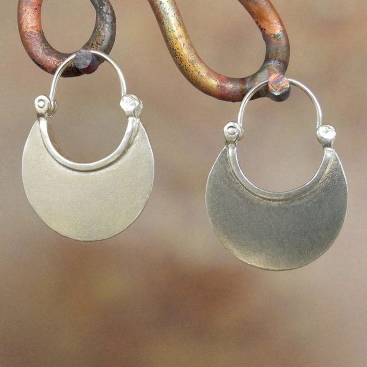 Simple Geometric Gypsy Curved Metal Ear Ring Pi-Mart
