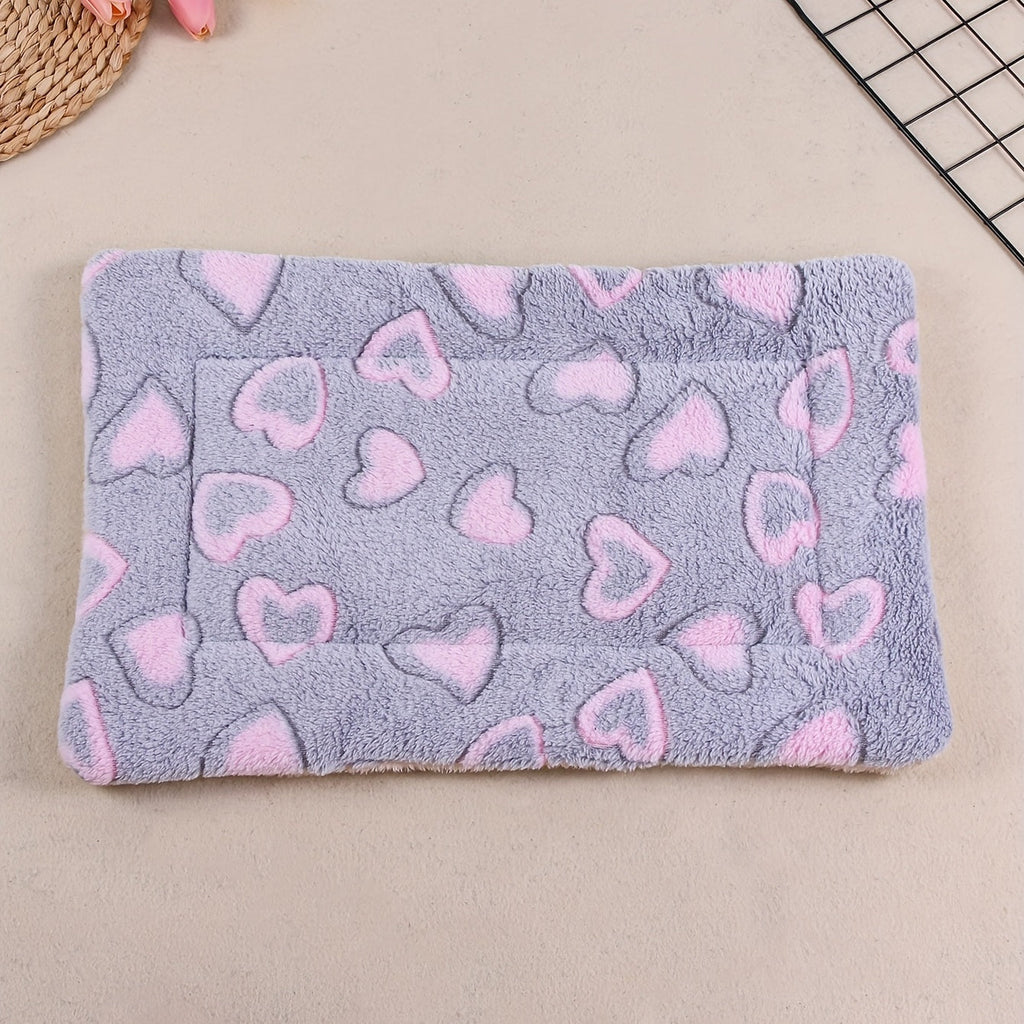 All-Season Dirt-Resistant Rectangular Pet Blanket - Comfortable Dog Paw Heart Print Pet Bed, 1pc Lootquake LLC