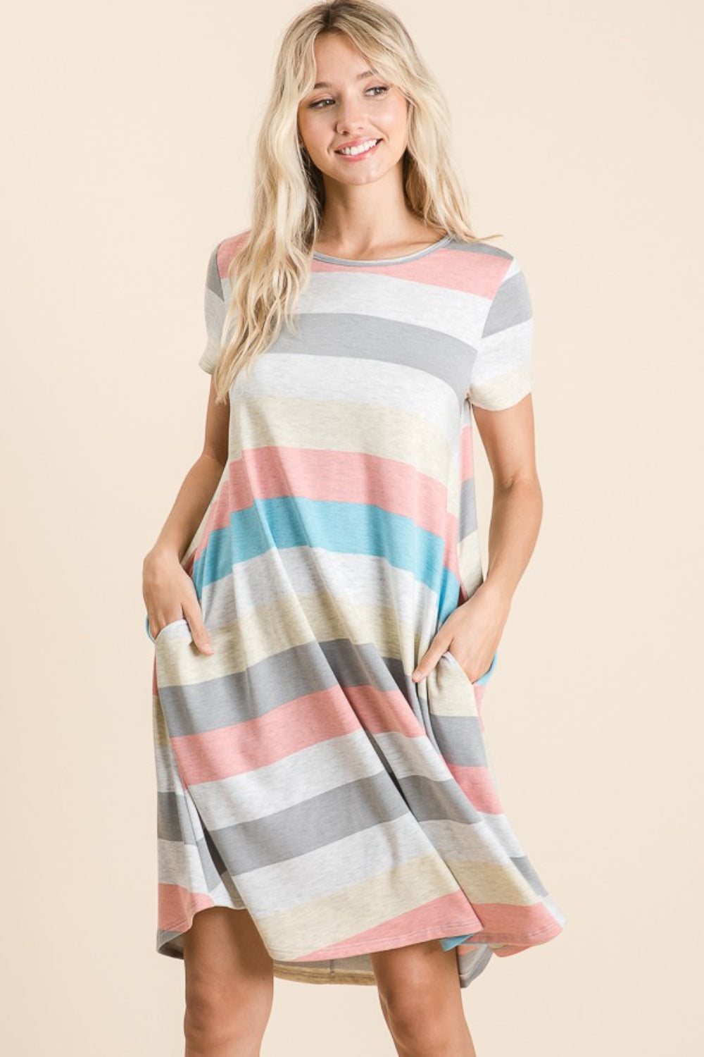 Striped Short Sleeve Dress with Pockets For Women – Casual Striped Dress, Comfortable Short Sleeve Dress, Pocketed Striped Dress, Versatile Striped Dress, Relaxed Fit Dress, Effortless Striped Dress, Chic Short Sleeve Dress Stevvex