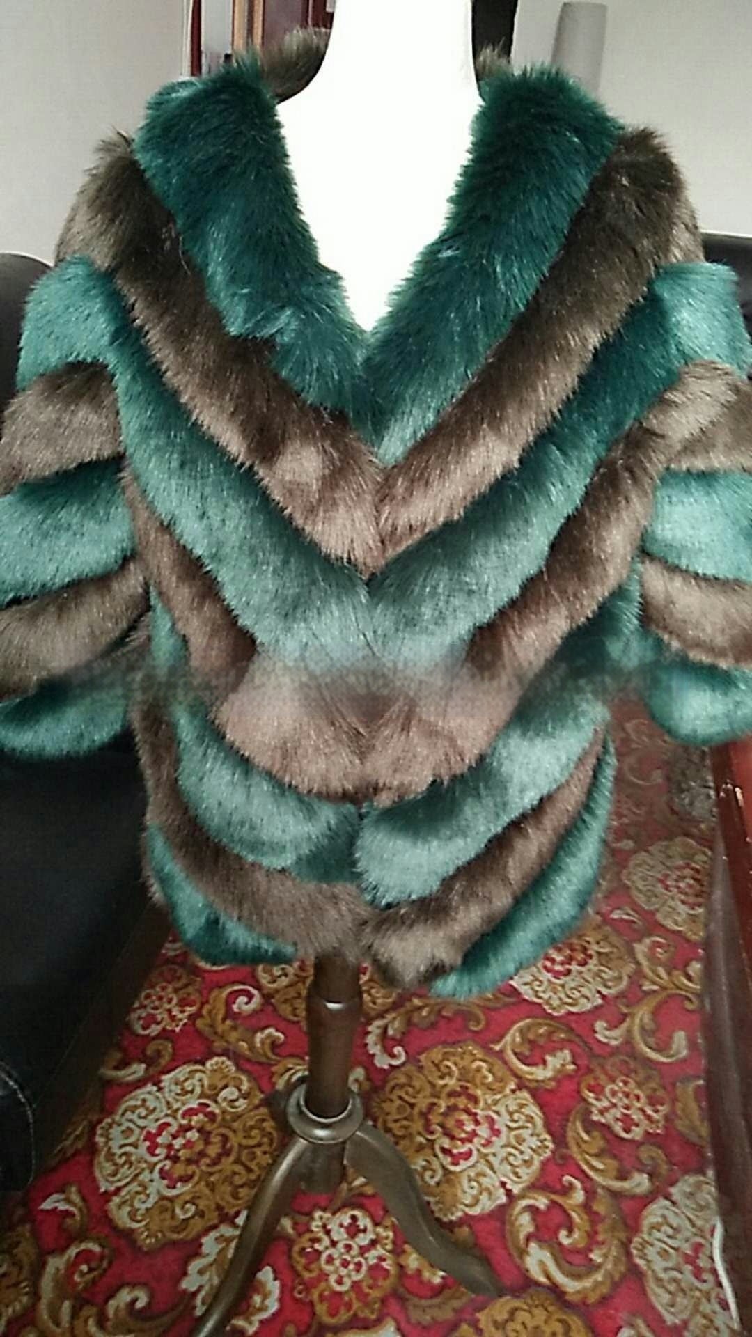 Fashion Personalized Fur Coat For Women Pi-Mart