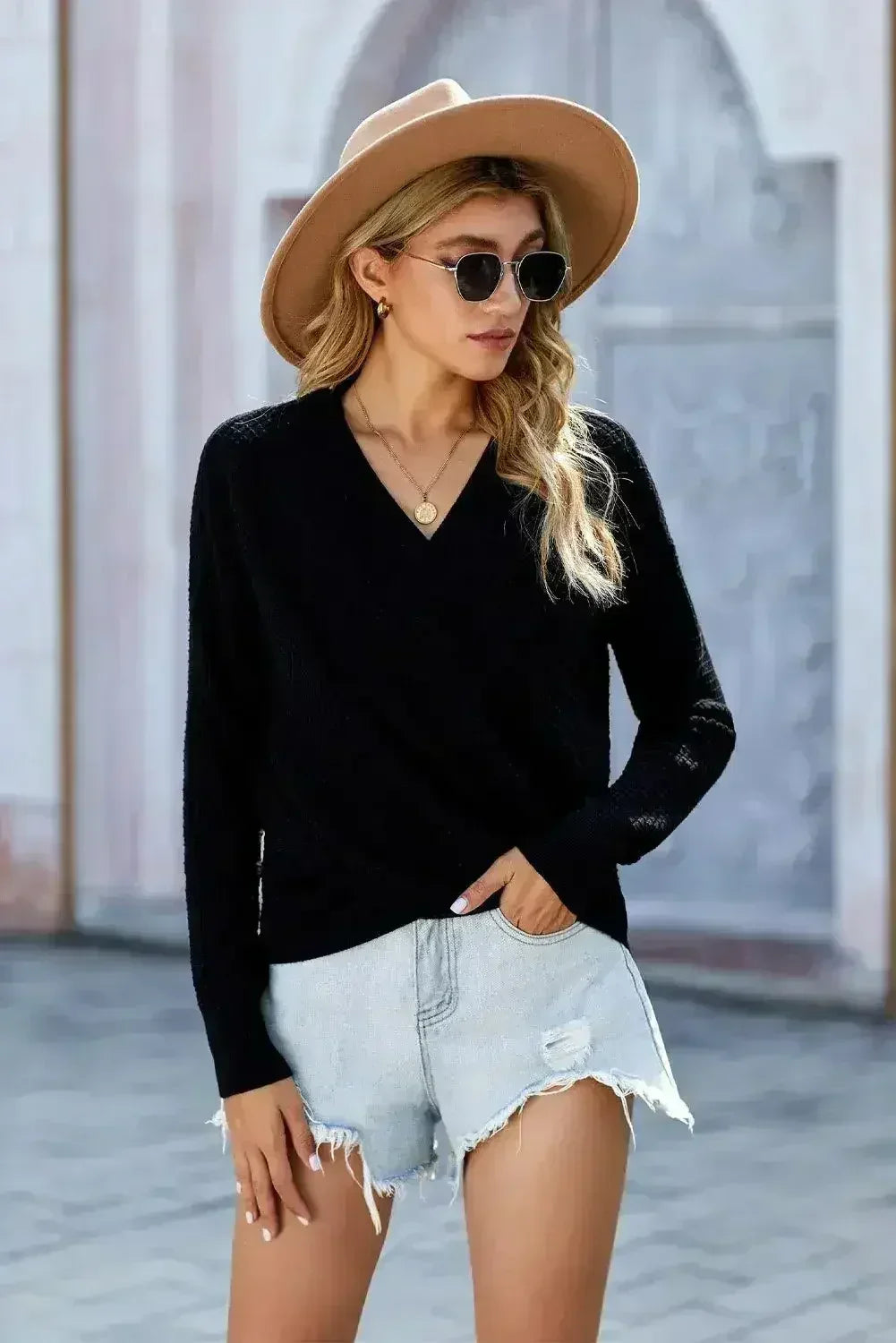 Chic Black Deep V-neck Long Sleeve Knit Sweater - SJB-DIAMOND ELITES