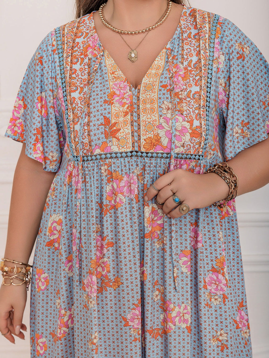 Pink Purple Plus Size Printed Flutter Sleeve Maxi Dress Elegant & Flowy Dress Unique Design Stevvex