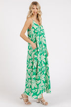 Printed V-Neck Maxi Cami Summer Dress with Pockets – Fluttering, Effortlessly Chic Maxi Dress with Ruched Detail and Convenient Pockets
