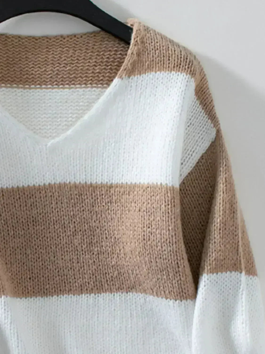 Color Block V-Neck Long Sleeve Sweater - SJB-DIAMOND ELITES