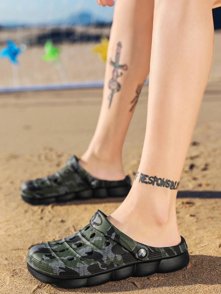 Camouflage Men Clogs Sandals Summer Outdoor Slippers Beach Aqua Shoes Slip On Flip Flops Garden Sandals Casual Outdoor Lightweight Clog Fashion Slip-On Sport Shoe Breathable Design Shoes Stevvex