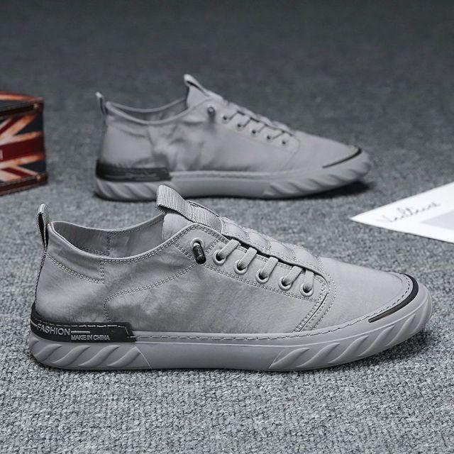Canvas Men's Comfortable All-match Sneakers Breathable Cloth Casual Sports Flats Men Lightweight Outdoor Walking Sneakers Modern Design Stevvex