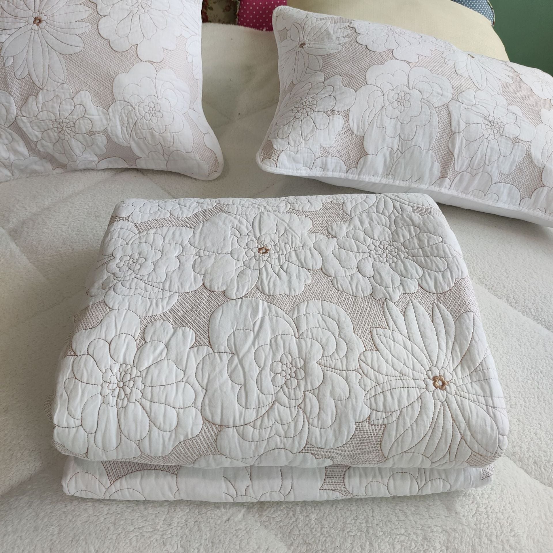 Cotton Thickened Pure White Beige Camellia Embroidery Three-piece Bed Cover Set Pi-Mart