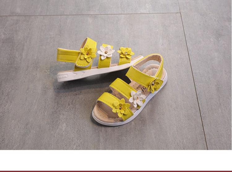 Children's Shoes Summer Style Sandals Girls Princess Beautiful Flower Shoes Kids Flat Sandals Baby Girl Girls Strappy Sandals With Flowers Open-Toe Dress Sandals Beautiful Outdoor Party Sandals Stevvex