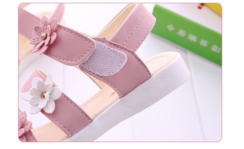 Children's Shoes Summer Style Sandals Girls Princess Beautiful Flower Shoes Kids Flat Sandals Baby Girl Girls Strappy Sandals With Flowers Open-Toe Dress Sandals Beautiful Outdoor Party Sandals Stevvex