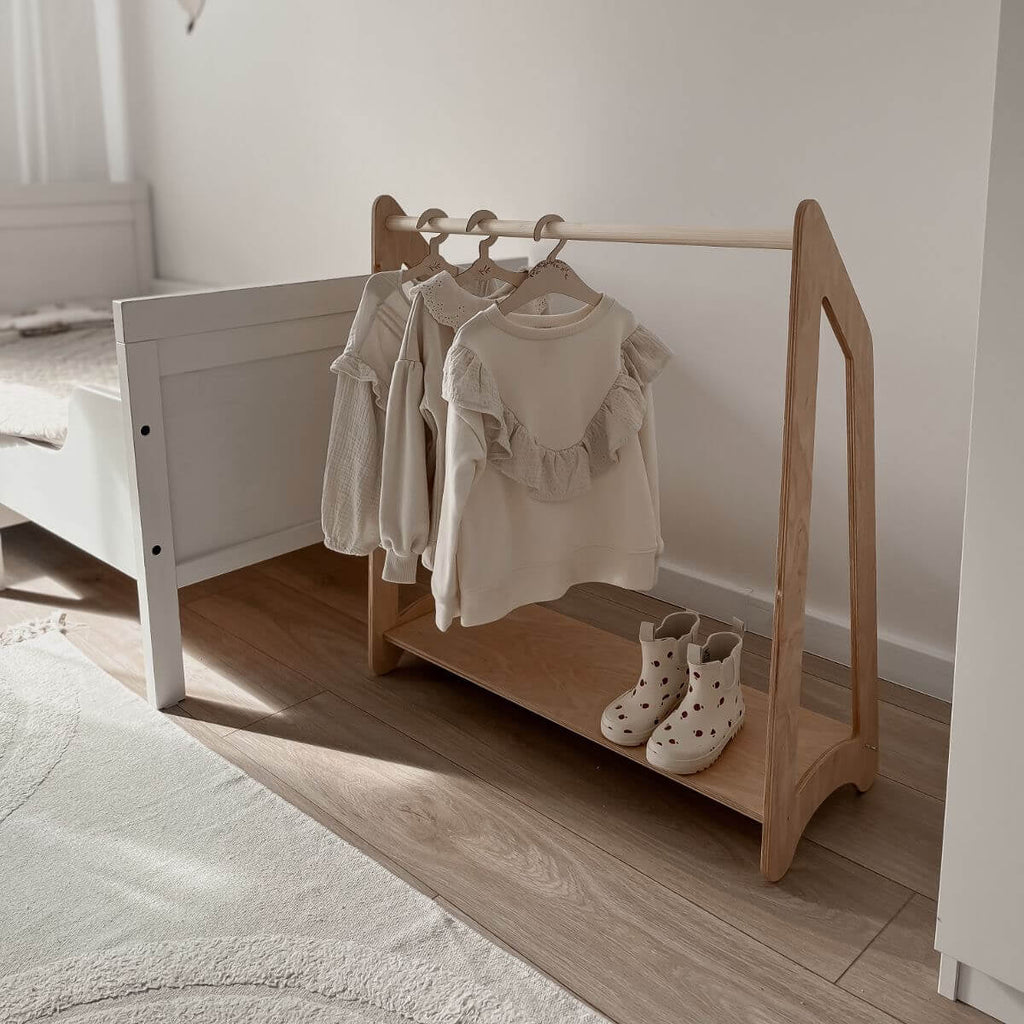 Wooden Clothing Rack - SJB-DIAMOND ELITES