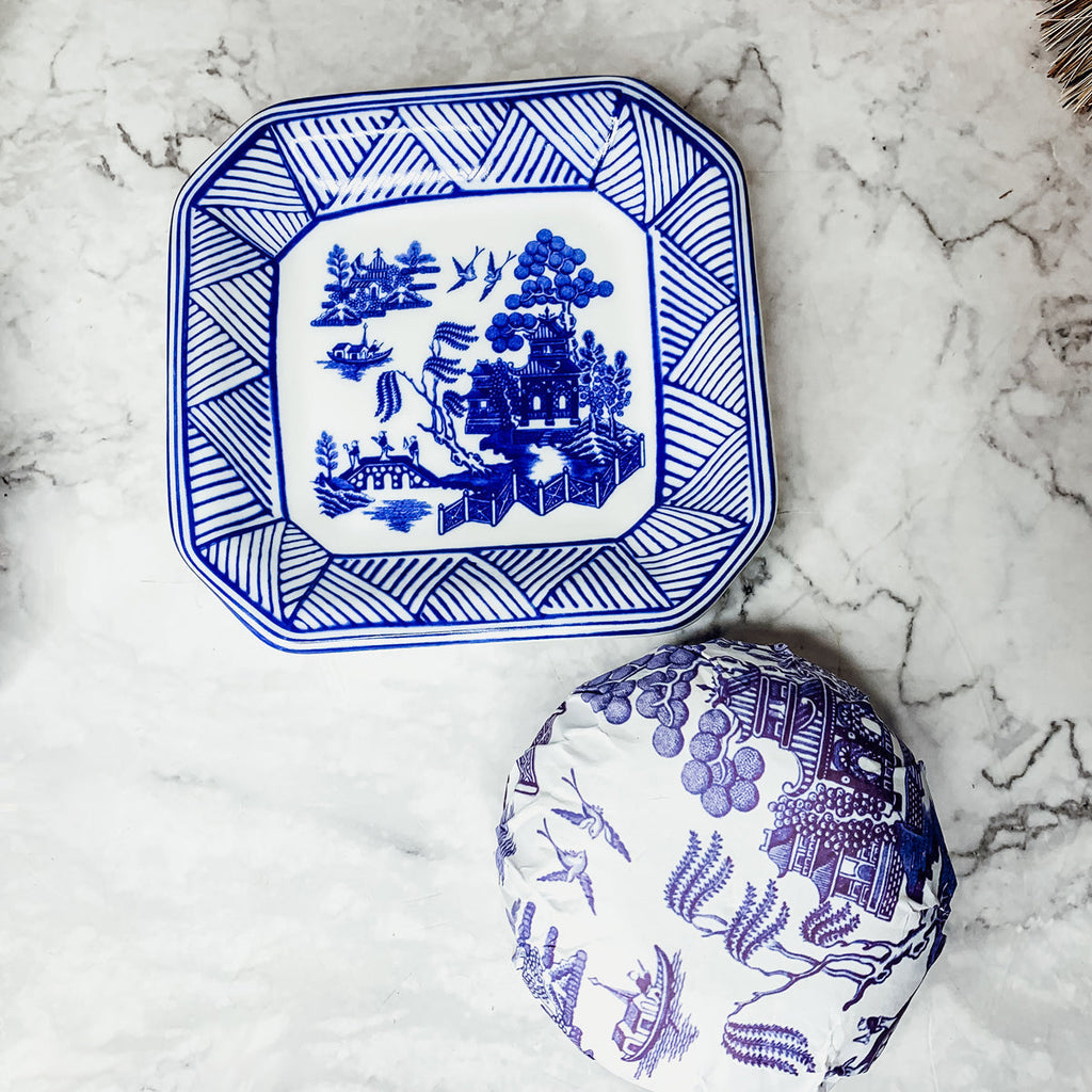 Chinoiserie Soap And Trinket Dish Set - Decorative Ceramic Soap Tray Gift BandsCo Straps