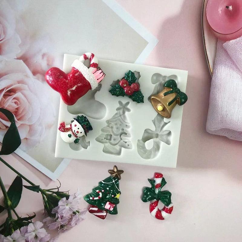 Christmas Snowman Silicone Mold Socks Leaf Bell Tree Cake Decoration Chocolate Fondant Baking Supplies 3D Art Xmas Molds Snowflake Silicone Mold Santa Claus Snowman Christmas Tree Fondant Mold Stevvex