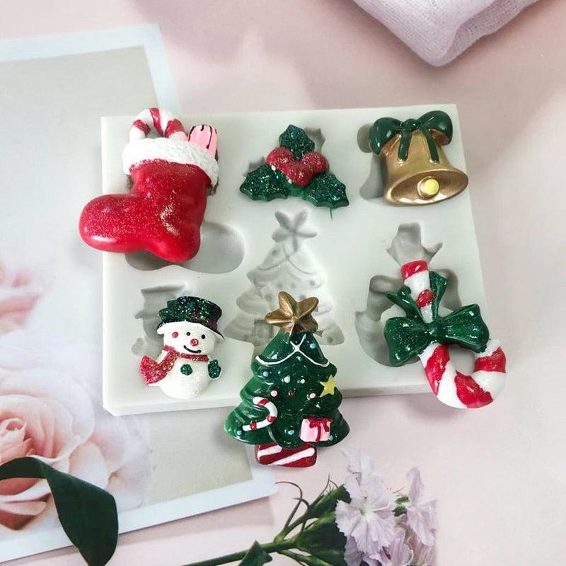 Christmas Snowman Silicone Mold Socks Leaf Bell Tree Cake Decoration Chocolate Fondant Baking Supplies 3D Art Xmas Molds Snowflake Silicone Mold Santa Claus Snowman Christmas Tree Fondant Mold Stevvex