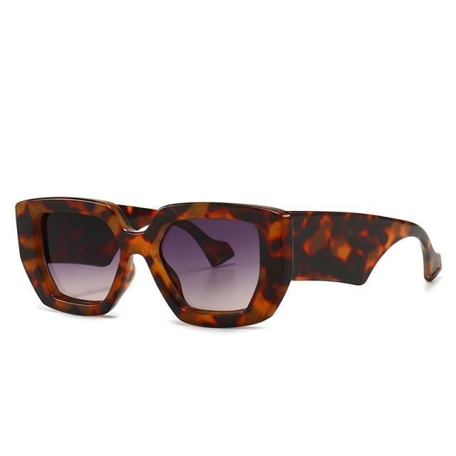 Classic Frames Style New Vintage Fashion Square Sunglasses For Men & Women Famous Luxury Design Big Frame Gradient SunGlasses For Female Stevvex
