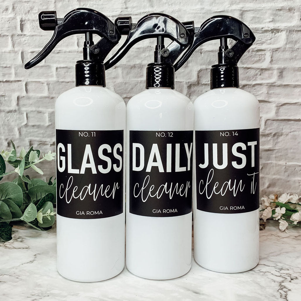 16oz Plastic Spray Bottles With White Or Black Waterproof Labels BandsCo Straps