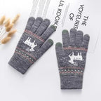 Colorful Christmas Deer Printed Warm Autumn Winter Comfortable Gloves For Men Women Cute Unisex Stylish Design Soft Full Finger Gloves Stevvex