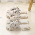 Comfortable Elegant Flower Design Indoor Soft Slipper Spring Autumn Lightweight Flip Flops For Women Classic Bedroom Slippers Ladies Foldable Flip Flops Stevvex