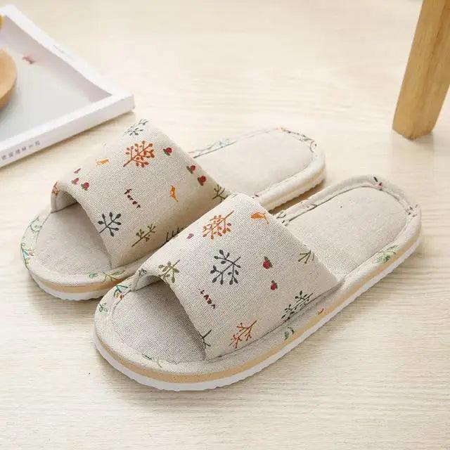 Comfortable Elegant Flower Design Indoor Soft Slipper Spring Autumn Lightweight Flip Flops For Women Classic Bedroom Slippers Ladies Foldable Flip Flops Stevvex