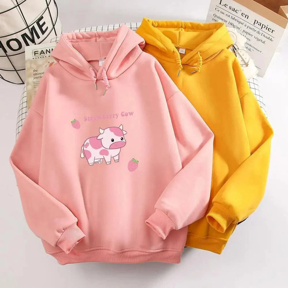 Cool Cow Print Hoodie Strawberry Casual Pullover Oversized Sweatshirt Pullover Sweatshirts for Women Cute Strawberry Cow Print Hoodie Casual Top Aesthetic Clothes For Women Funny Hoodies Stevvex