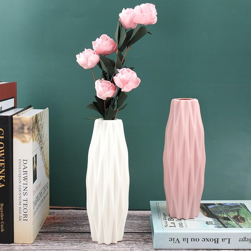 Creative Flower Vase White Imitation Ceramic Flower Pot Home Decor Plastic Vase Centerpieces and Events Ornamnet Decoration For Wedding Home Office Party Hotel Yard  Restaurant Patio Festive Furnishing Stevvex