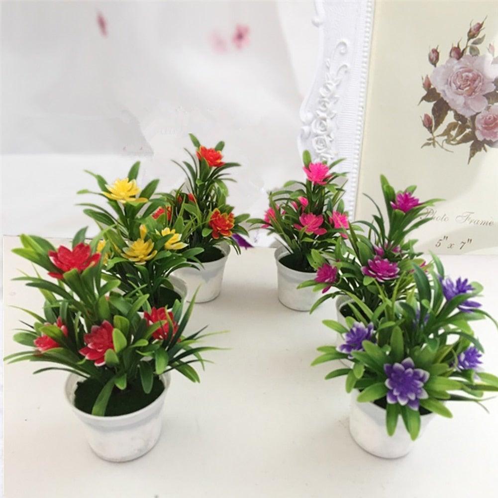 Creative Mini Artificial Fake Flower Potted Bonsai for Christmas New Year Wedding Party Garden Resturant Table Home Decor Mini Potted Plastic Succulents for Home Office Room Decor Stevvex