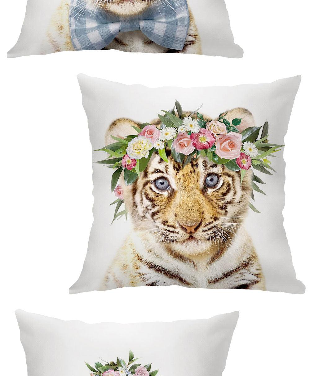 Cute Baby Animals Pattern Pillow Case Cotton Linen Cushion Cover for Home Sofa Pillow Covers, Cushion Covers Tiger Bunny Rabbit Horse Sheep Bear With Head Flowers Decorative Velvet Pillow Covers 45X45CM Stevvex