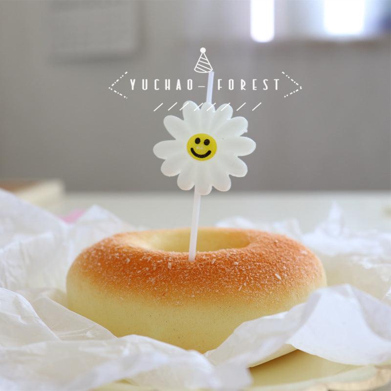 Cute Birthday Candle Daisy Birthday Candles Kids With Smiley Faces Children's Birthday Candles Birthday Cake Decorations Themed Party Supplies Lovely Flower Candles Daisy Shape Stevvex